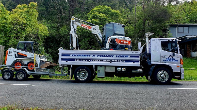 Digger Hire + Tipper Truck 8.7ton Carousel 1