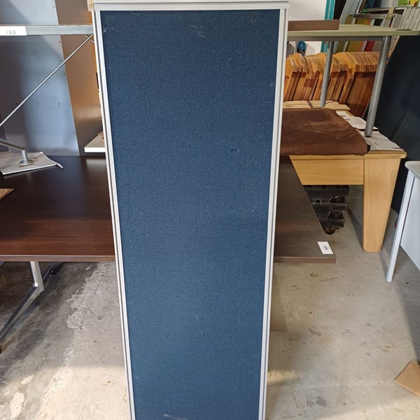 Office divider - Blue Carousel 1