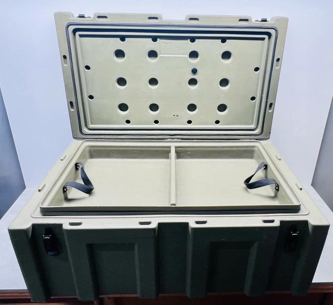 ARMY TRUNK/SPACE CASE 900 STORAGE TRUNK- PLASTIC Carousel 2