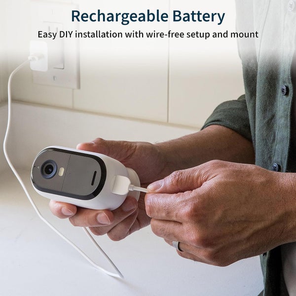 Arlo Essential 2nd Gen 2K Wireless Camera with Solar Panel Carousel 10