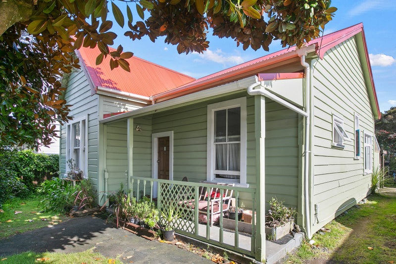 42 Hine Street, City Centre, New Plymouth, Taranaki