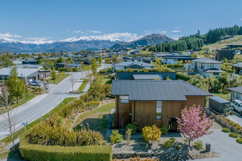 9 Kirimoko Crescent, Wanaka, Otago