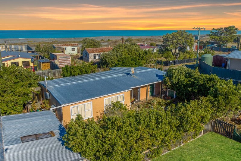 37 Hillview Road, Birdlings Flat, Banks Peninsula, Canterbury