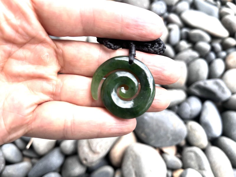 Greenstone Nephrite Jade Open Koru Carousel 1