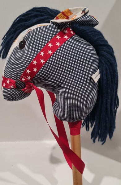 Hobbie Horse - Little Old Nags ^ Carousel 1