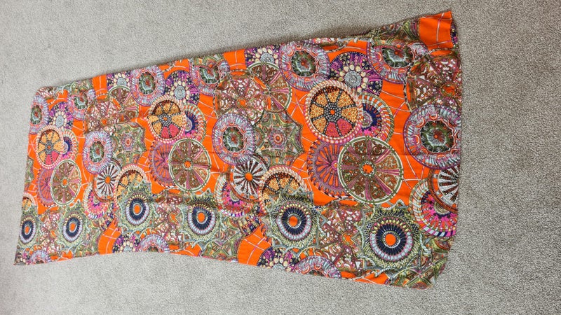 3 Stunning Orange-Toned Scarves – Find Your Favorite Carousel 2