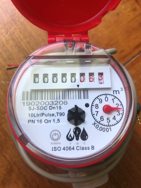 15mm Single Jet Water Meter with pulse output feature Carousel 1