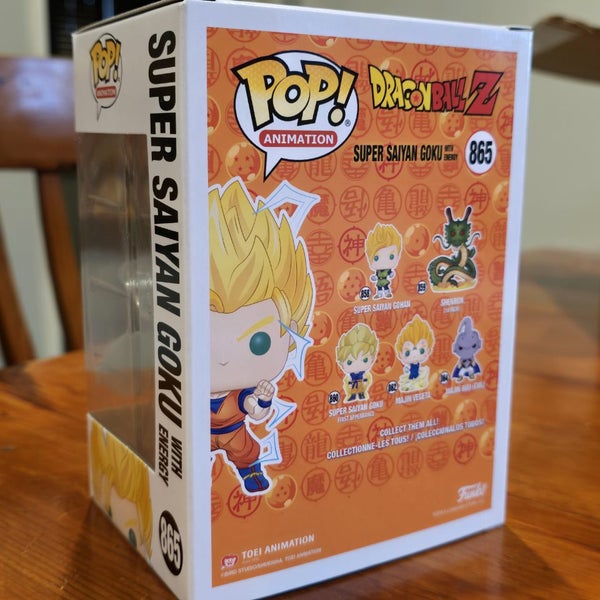Super Saiyan Goku Funko Pop Carousel 4