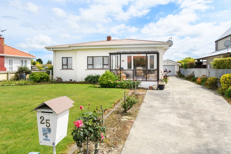 25 Puriri Terrace, Roslyn, Palmerston North, Manawatu / Whanganui
