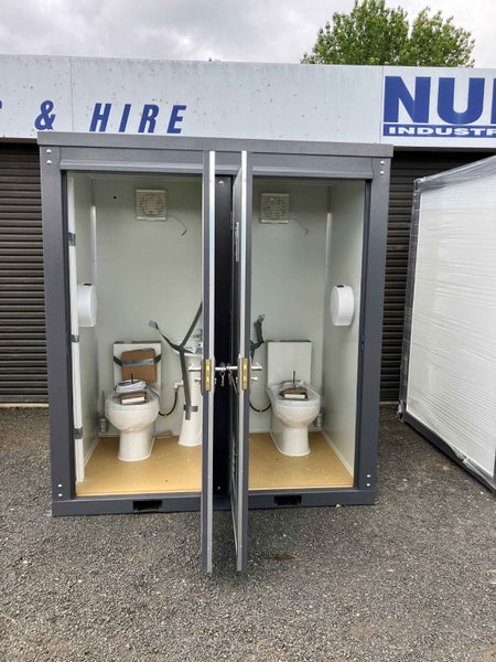 Double Toilet Ablution Block62957611095042112