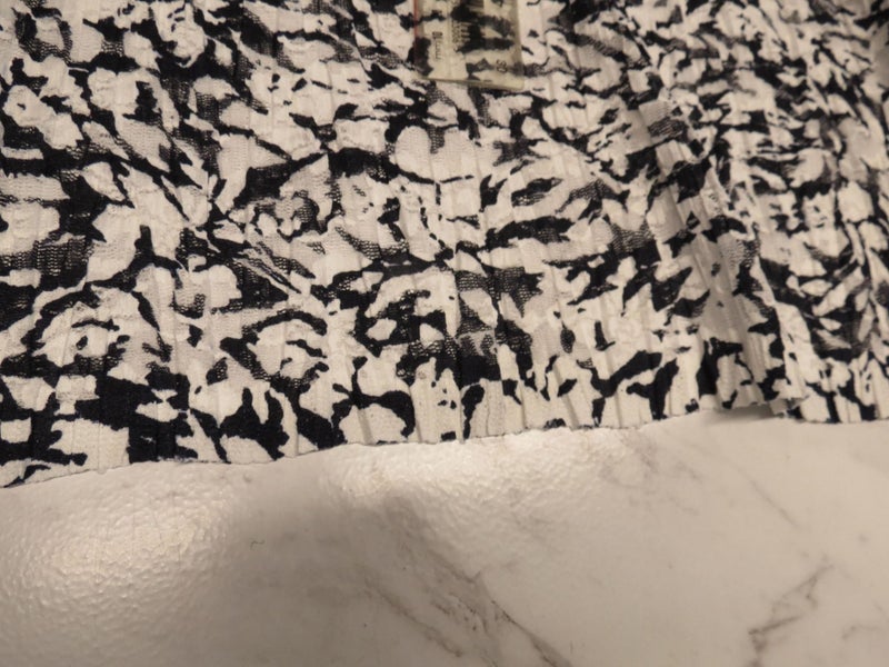 2m Brentwood Navy and White Polyester Stretch Crinkle Lace - 2m Carousel 10