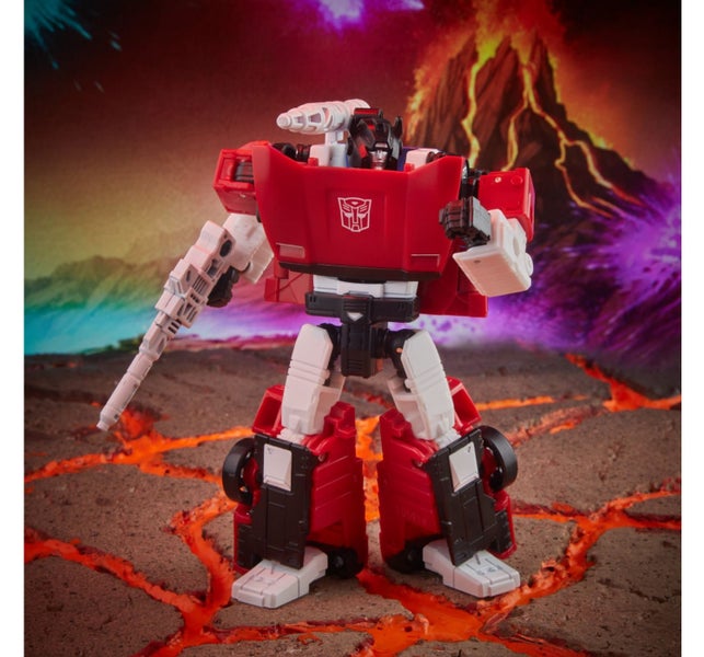 Transformers Kingdom Sidewipe & Maximal Skywarp (Limited Edition) Carousel 1