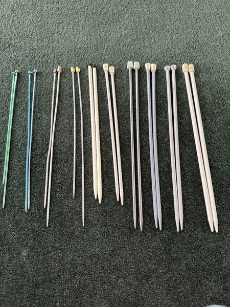 Knitting needles Carousel 1