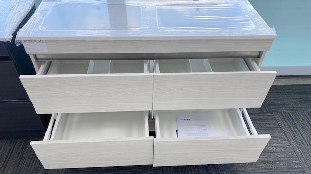 1200 BROOKFIELD FLOORSTANDING 4 DRAW VANITY WINTER BIRCH - SAMPLE STOCK Carousel 2
