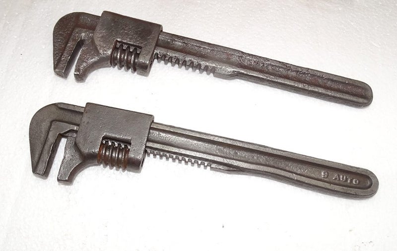 McKaig Hatch Wrench & 9" Auto Wrench Carousel 1