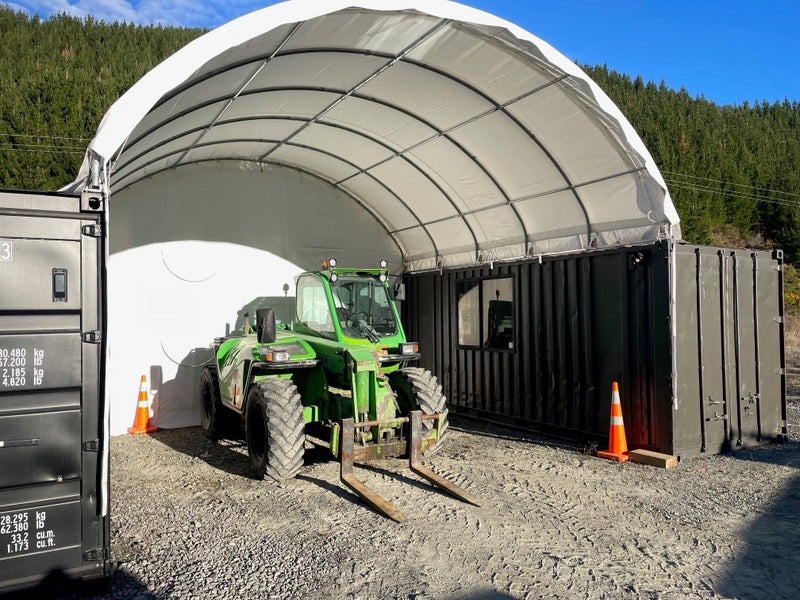 C2020E (6m x 20ft)CONTAINER SHELTER, WITH END WALL Carousel 1