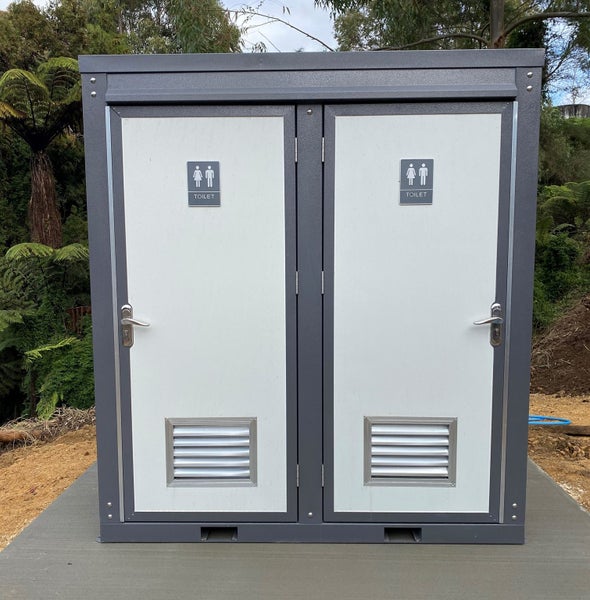 DOUBLE TOILET WITH BASIN Carousel 1