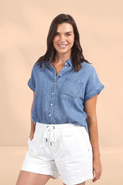 Elm Taylor Short Sleeve Shirt Blue Wash Carousel 1