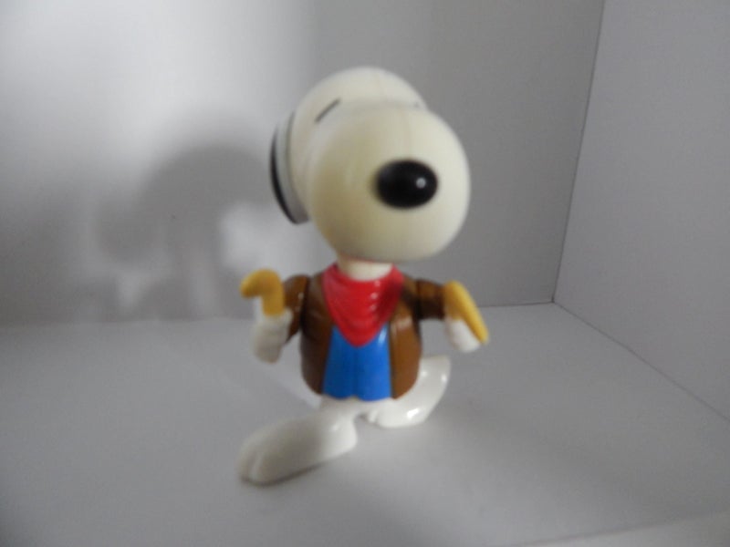 Snoopy Peanuts Toy Carousel 1