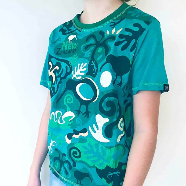 Kiwi Camo - Kids T-Shirt Carousel 2