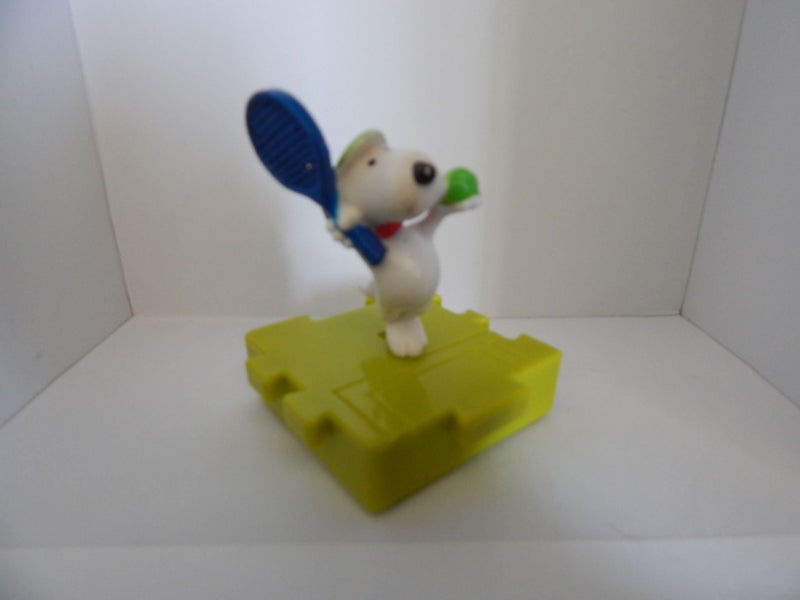 Snoopy Peanuts Toy Carousel 1
