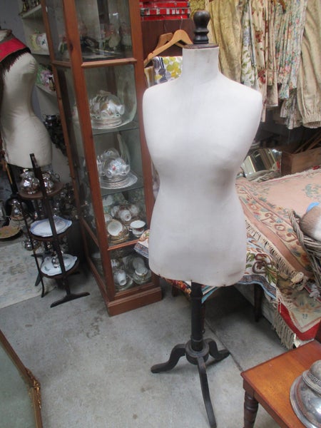 Vintage Female Bust - Dress Makers - SH 168 Carousel 5