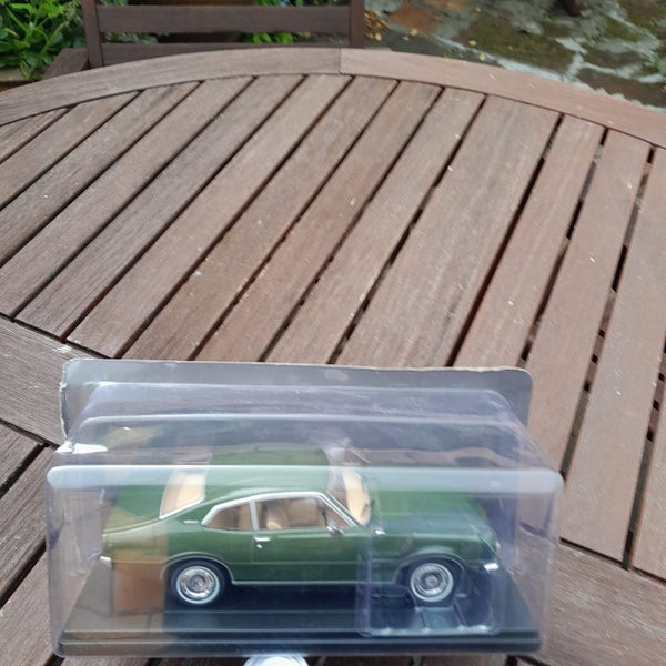 MAVERICK COUPE 1/24 DIECAST Carousel 1