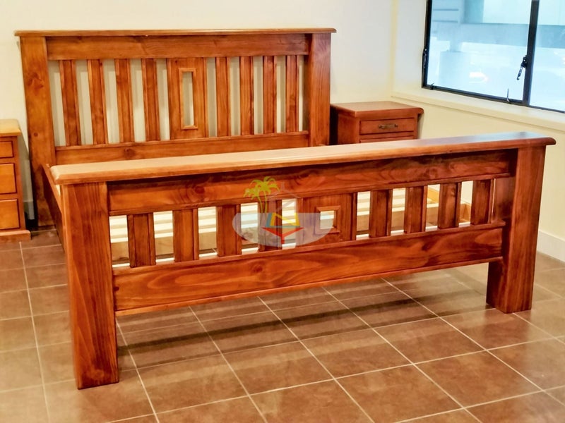 Felton# NZ Pine Chunky Bedroom Suite | Super-King | LS Carousel 2