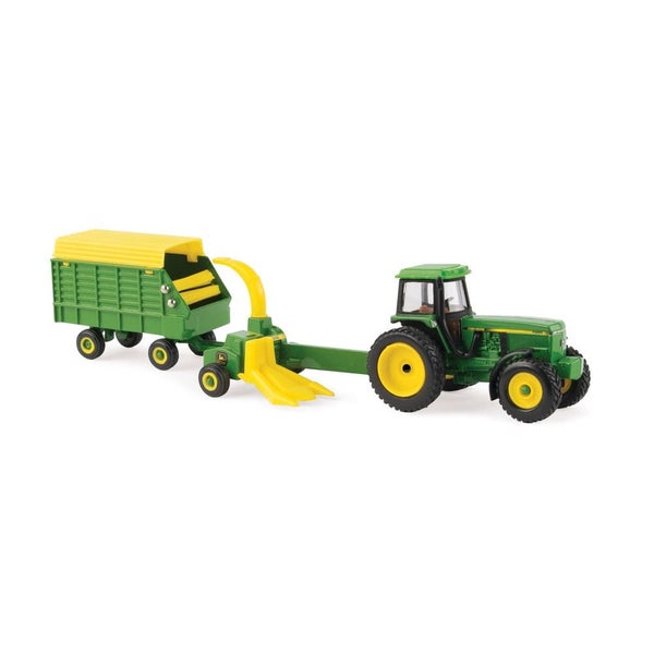 1:64 John Deere 4960 w/Pull Type Forage Harvester & Wagon Carousel 1
