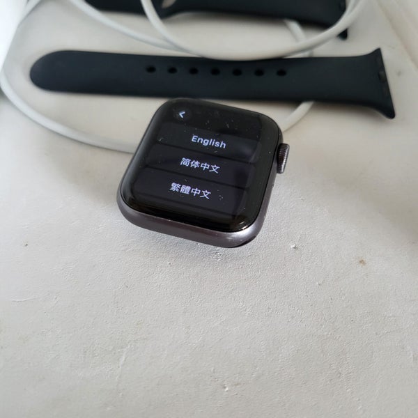 Apple Watch Series SE 40mm Carousel 2