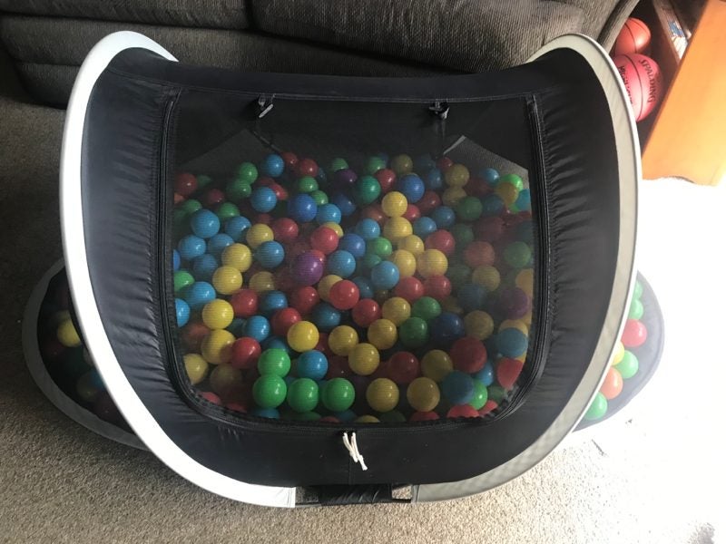 Travel Cot filled with Balls Carousel 1