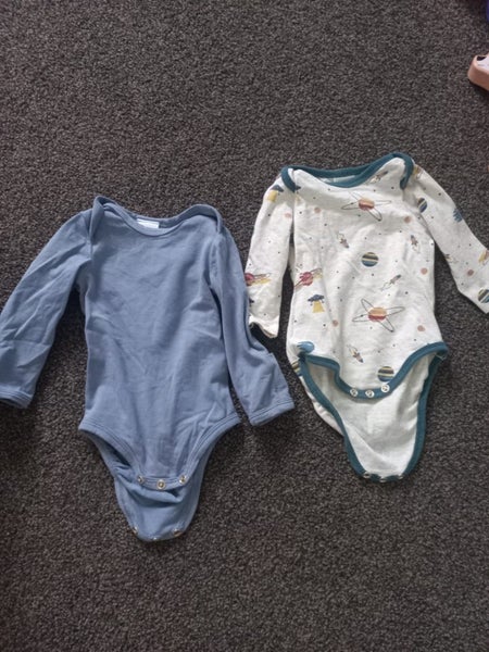 Newborn body suits from farmers Carousel 2