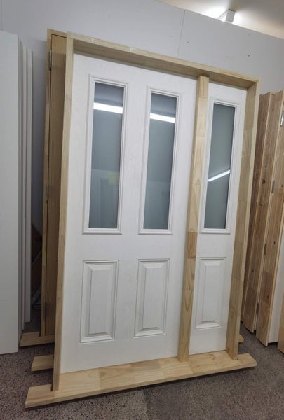 EXTERIOR FIBREGLASS GLAZED ETCHLITE DOOR & SIDELITE PREHUNG Carousel 1