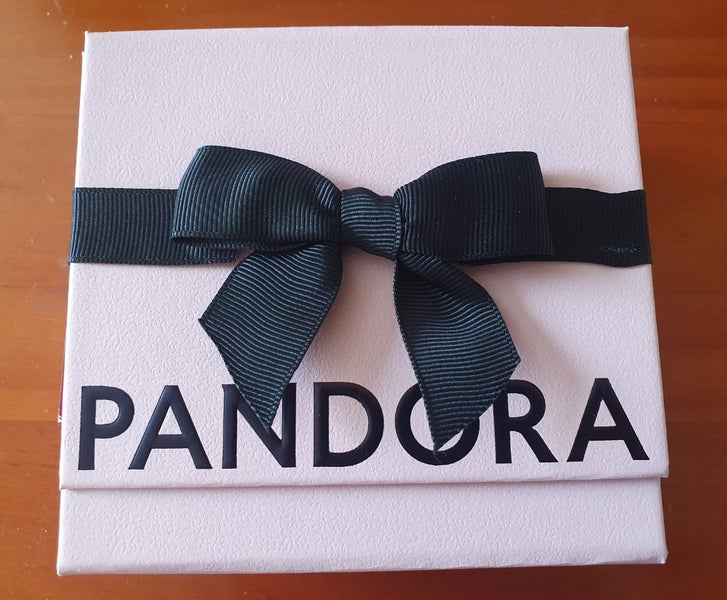 Pandora Carousel 4