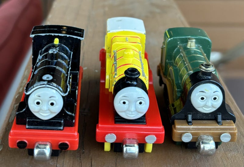 Thomas Tank Metal Diecast Genuine Engines “ Molly” ,”Emily”,Douglas” Great Cond Carousel 1