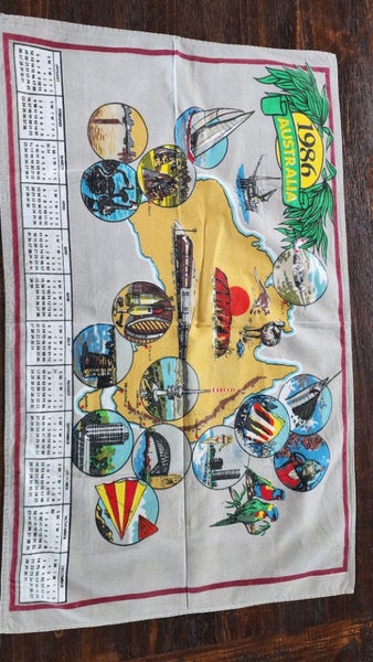 ~" 1986 Australia Cotton Vintage Tea Towel ~ Carousel 2