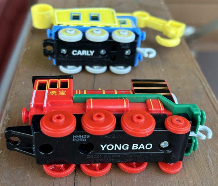 Thomas Tank Wooden Engines x2 “ Yong Bao”+ “ Carly” in Excellent Condition Carousel 5