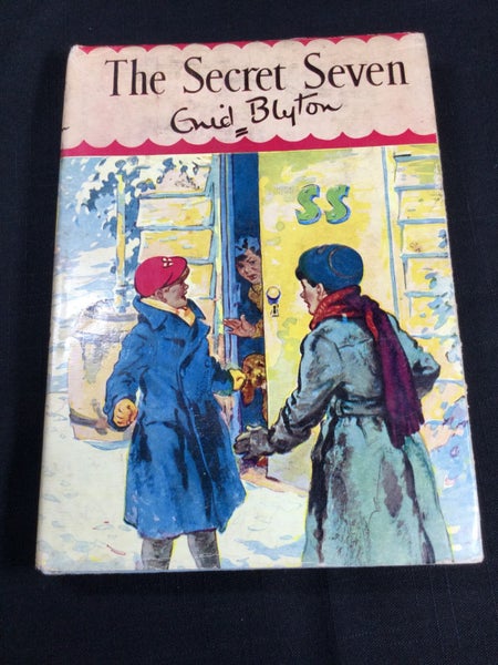 The Secret Seven – Enid Blyton – Hardback Book - Published 1961 Carousel 1