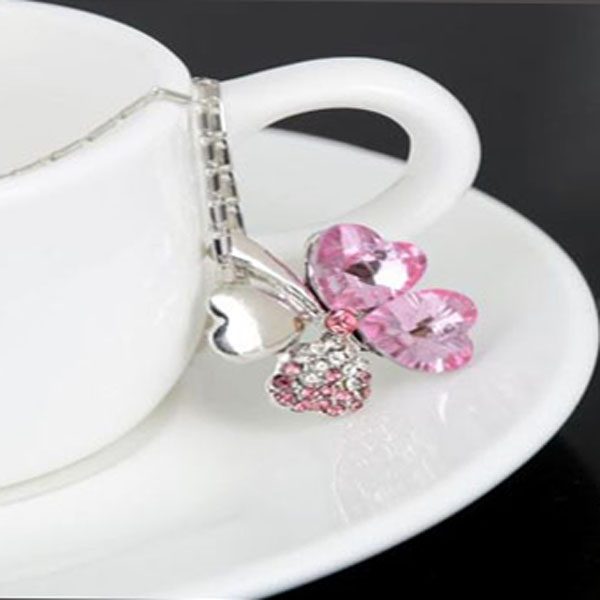 FLASH SALE! Sparkling Crystal Heart 4 LEAF CLOVER Pendant and Chain Carousel 1