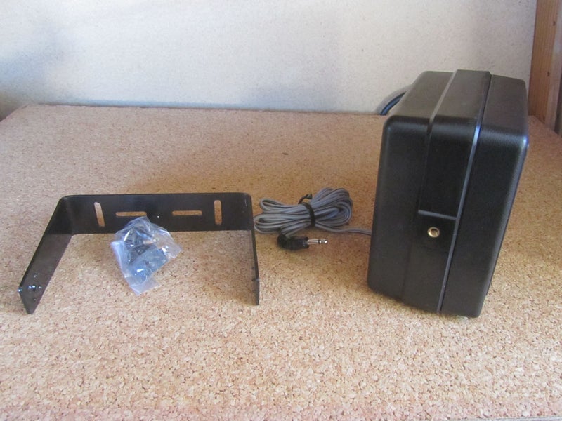 EXTENSION SPEAKER FOR ALL TYPES OF MOBILE RADIOs Carousel 2
