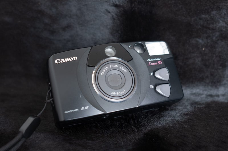 Canon Autoboy Luna85 compact film camera film tested Carousel 1