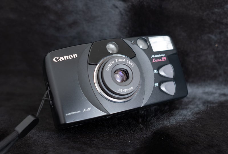 Canon Autoboy Luna85 compact film camera film tested Carousel 2