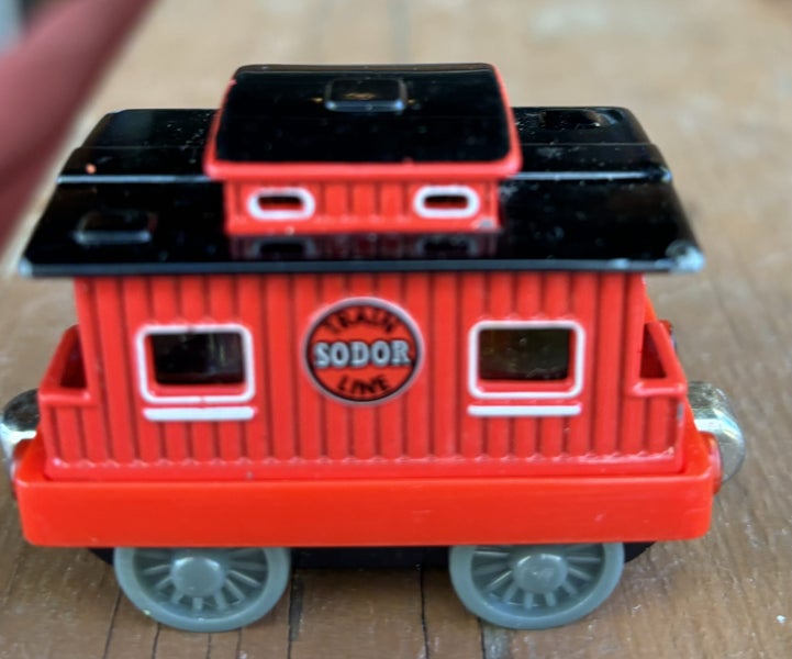Thomas Tank Diecast Metal Carriage “Sodor” RARE in Excellent Condition Carousel 2