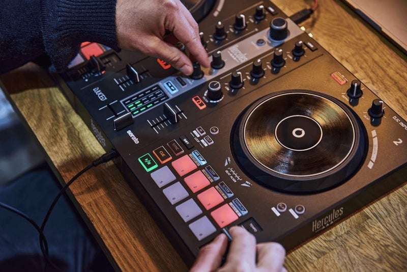 Hercules DJ DJControl Inpulse 300 mk2 DJ Controller Carousel 2