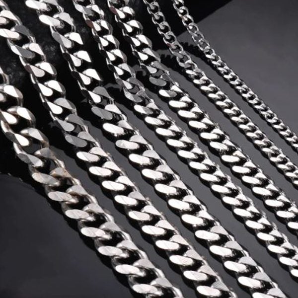 FLASH SALE! 7MM 60CMS 316L Stainless Steel Diamond Cut Edge Silver Curb Chain Carousel 2
