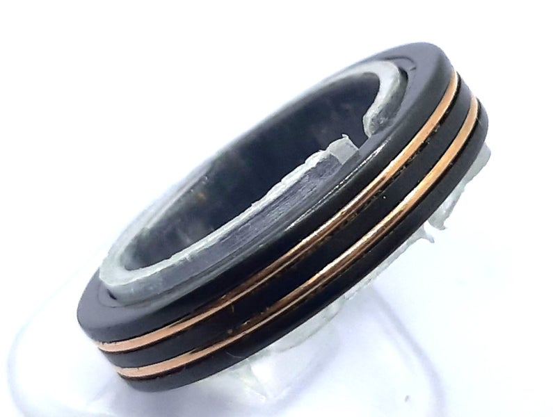 Titanium & 9ct Rose Gold Band size N+ Carousel 2