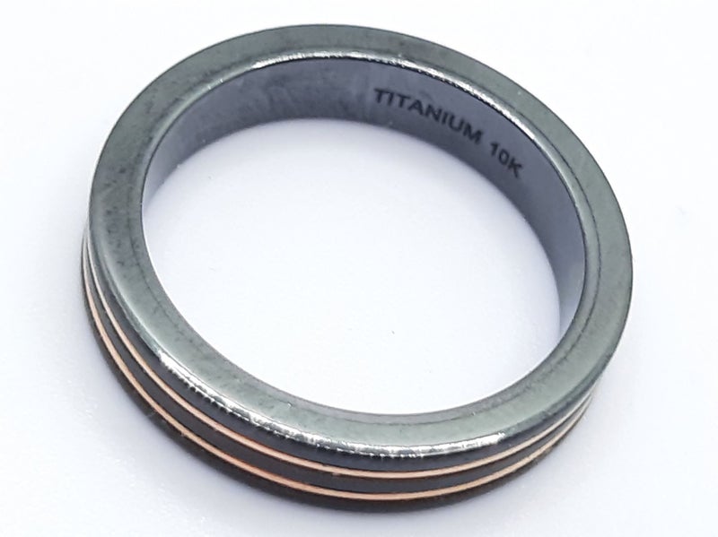 Titanium & 9ct Rose Gold Band size N+ Carousel 4