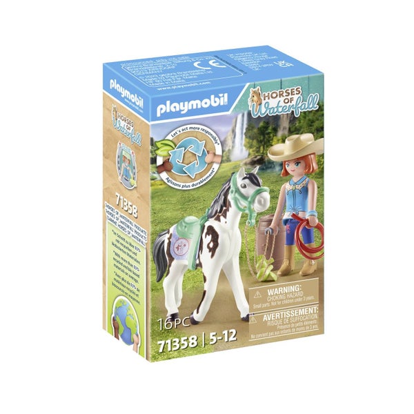 PL Ellie & Sawdust Carousel 1