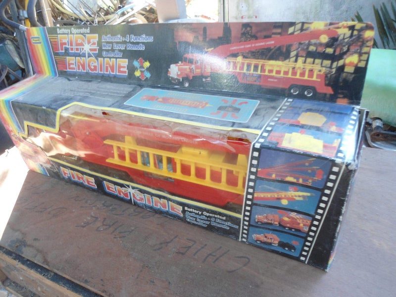 Playwell Battery Operated Fire Engine Carousel 2