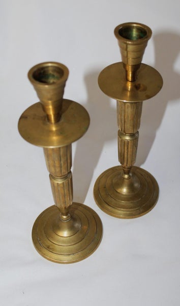 +++ STYLISH BRASS (2) CANDLEHOLDERS +++ Carousel 14